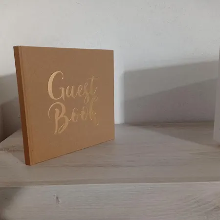 Alojamento de Acomodação e Pequeno-almoço Elifani Trani